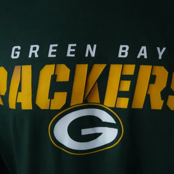 Green Bay Packers Green 47 Brand Tee (M) NEW! ๐ - Picture 1 of 8